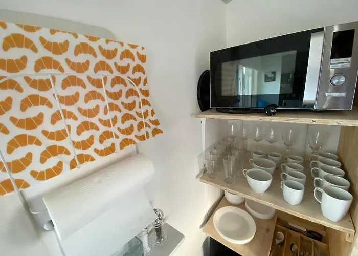 Bed and breakfast Boat 3*