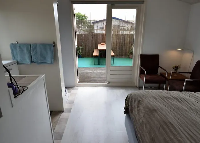 Bed and breakfast Boat 3*