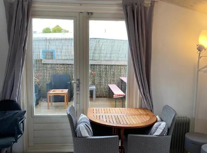 Bed & Breakfast Boat